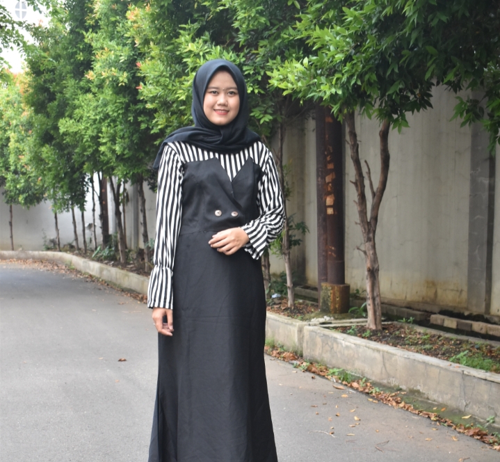hijab-6-10122020-abaya-daily[1].jpg